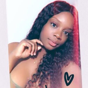 Meet your Posher, Naya